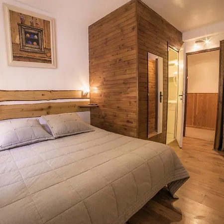 Apartment Chalet Les Moineaux Chambres D'Hotes *